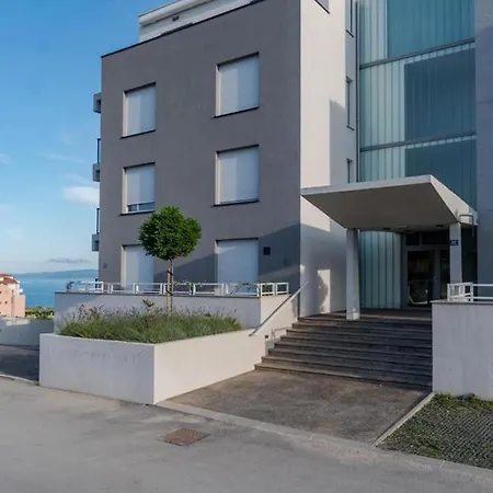 Zigo Modern Studio Apartment Near Beach Split Exterior photo